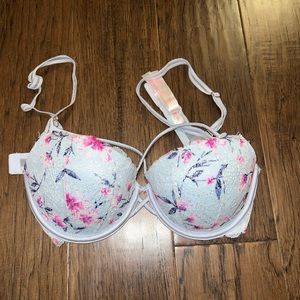 Victoria secret bra